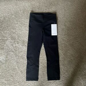 Lululemon Pace Rival HR Crop 22” size 4